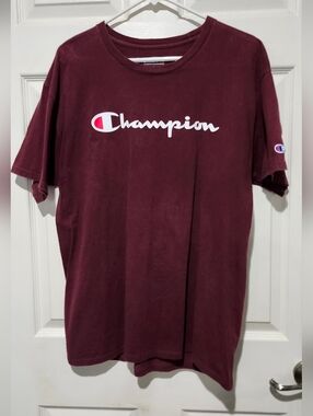 Champion Men's Short Sleeve Logo Tee in Maroon Size Large